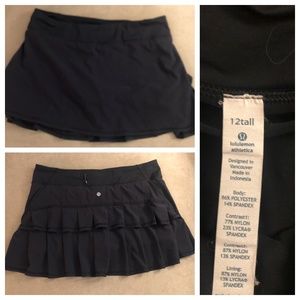 Lululemon Run Pace Setter Skirt, size 12 Tall